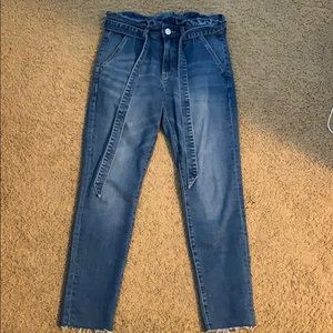 High waisted tied stretch jeans
